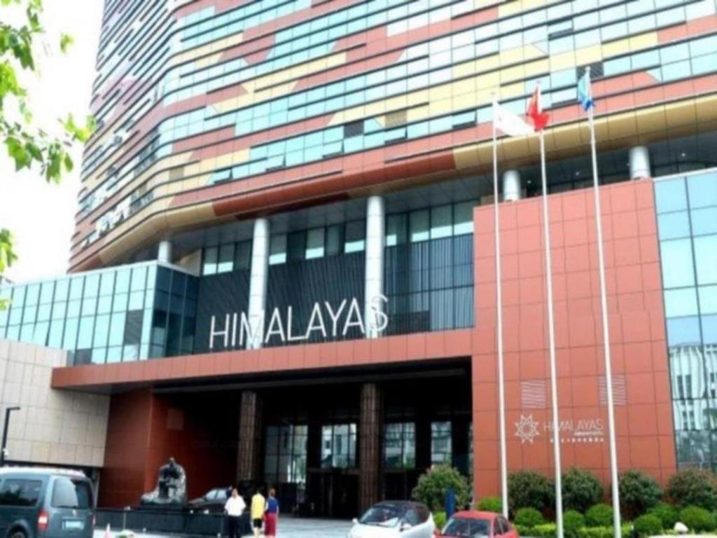 Himalayas Qingdao Hotel Exteriör bild